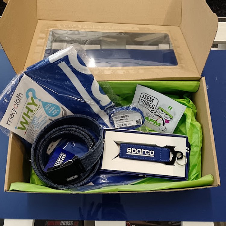 Dárkový balíček 3 (Sparco pásek)