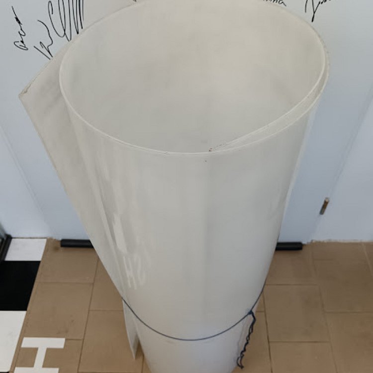 Deska PE-HD tvrdá 2x1 m (2 mm, bílá) - II. jakost